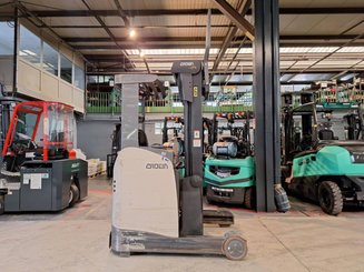 Reach truck Crown ESR5260-1.4 - 7