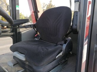 Four wheel front forklift Mora M180C