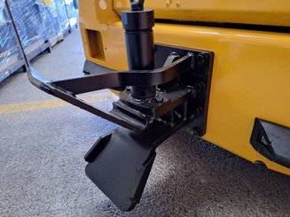 Tow tractor Charlatte TE206