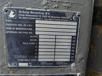 Tow tractor Terberg RT222
