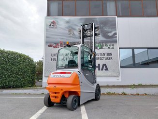 Four wheel front forklift STILL RX60-40
