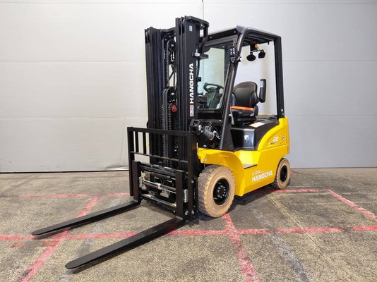 Four wheel front forklift Hangcha XE20Ci ( CPD20-XEXY2HA-SI ) - 1