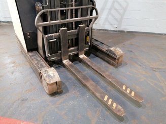 Reach truck Crown ESR5240-1.4