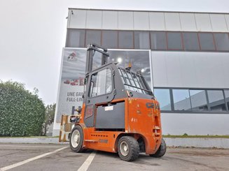 Four wheel front forklift Carer Z70H - 3