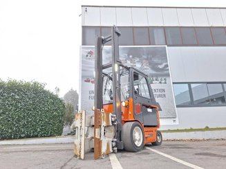 Four wheel front forklift Carer Z70H - 1