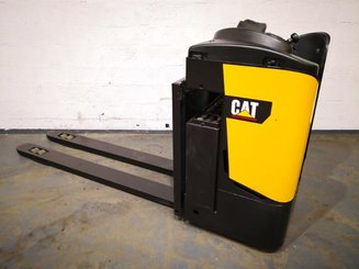 Low-level order picker Caterpillar NPR20N