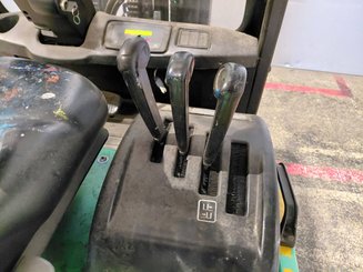 Three wheel front forklift Yale ERP16 ATF - 9