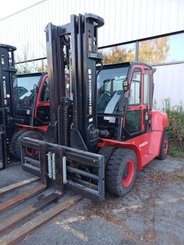 Four wheel front forklift Hangcha XF70D