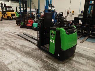 Low-level order picker Hangcha CJD25-XT1-Li