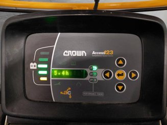 Order picker Crown GPC3045