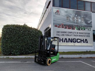 Three wheel front forklift Hangcha X3W15i (CPDS15-XD4-SI)