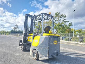 Articulated forklift Aisle Master 20SE - 4