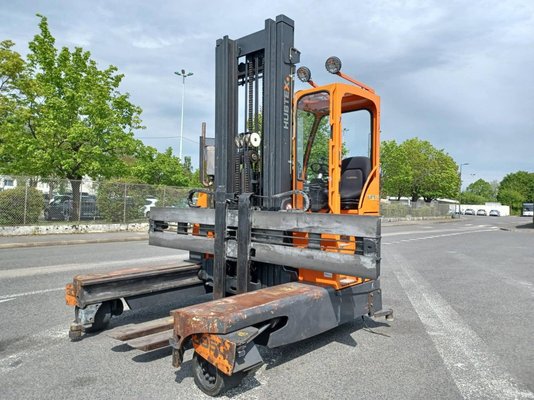 Multidirectional sideloader Hubtex DQ40G - 1
