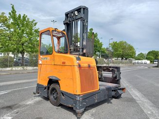 Multidirectional sideloader Hubtex DQ40G