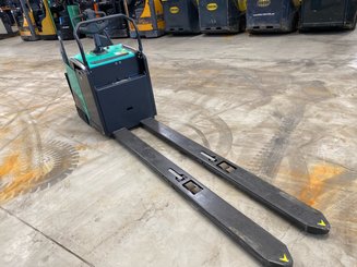 Stand-on pallet truck Mitsubishi PBF20N3R Fourches 2400mm