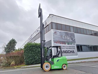 Four wheel front forklift Hangcha AE35-I