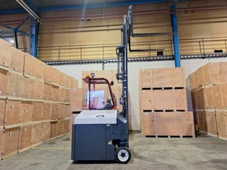 Four-way forklift AMLIFT AGILIFT 3000E