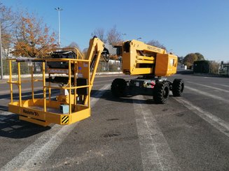 Articulated boom lift platform Haulotte HA16RTJ PRO