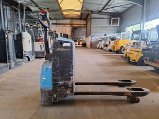 Pedestrian pallet truck Heli CBD20-150