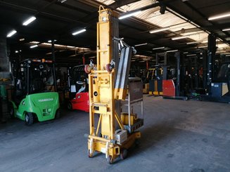 Vertical lift platform Haulotte QUICK UP 13