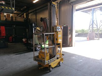 Vertical lift platform Haulotte QUICK UP 13