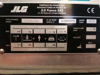 Vertical lift platform JLG TOUCAN DUO