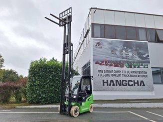 Four wheel front forklift Hangcha XC18i