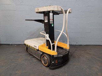 Vertical lift platform Crown WAVE60-118