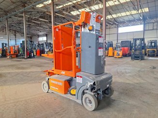 Vertical lift platform JLG TOUCAN DUO