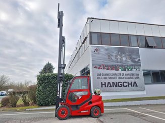 Four wheel front forklift Hangcha XF35G-2