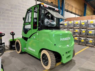 Four wheel front forklift Hangcha XC70i (CPD70-XCY2-SI)