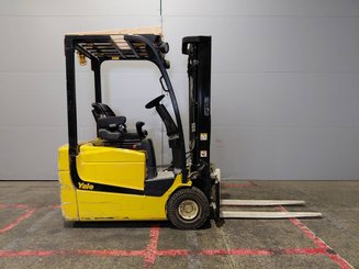 Electric forklift truck Yale ERP13-15VC - 5