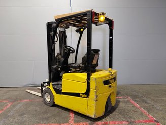 Electric forklift truck Yale ERP13-15VC