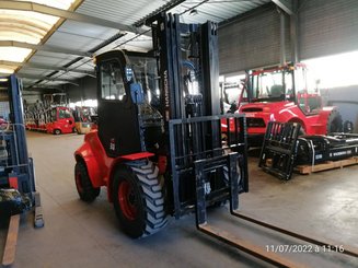 All-terrain forklift Hangcha TT30-2
