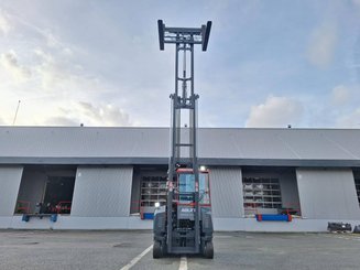 Four-way forklift AMLIFT AGILIFT 3000E