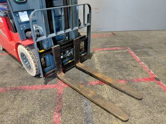 Four wheel front forklift Heli CPD25GD2 - 6