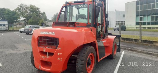 Four wheel front forklift Hangcha XF120D