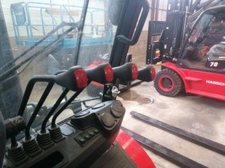 Four wheel front forklift Hangcha XF120D - 6