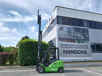 Four wheel front forklift Hangcha XC35i - 8