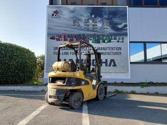 Four wheel front forklift Caterpillar GP20N - 4