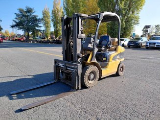 Four wheel front forklift Caterpillar GP20N - 10