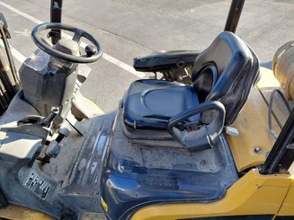 Four wheel front forklift Caterpillar GP20N - 8