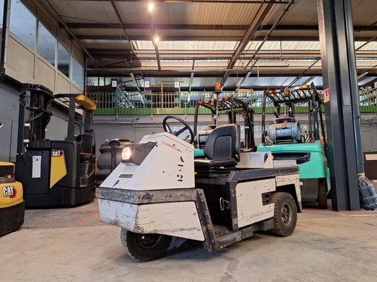 Tow tractor Spykstaal 306 - 1