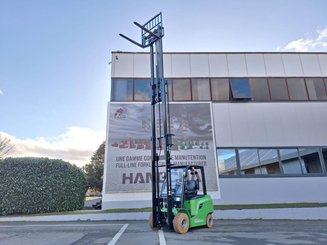 Four wheel front forklift Hangcha AE25-I - 6
