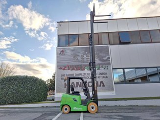 Four wheel front forklift Hangcha AE25-I - 11
