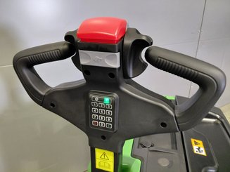 Electric pallet truck Hangcha CBD20-XT1-SI - 9