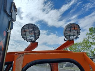 Multidirectional sideloader Hubtex DQ40G