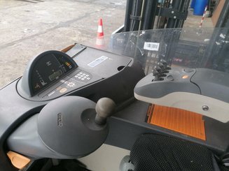 Reach truck Crown ESR5000-1.6 - 3