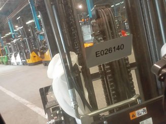 Four wheel front forklift Hangcha XE25