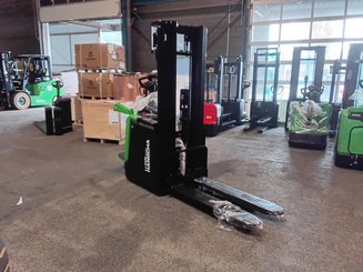 Stacker truck with folding platform Hangcha CDD16-XT1S-SiL - 1